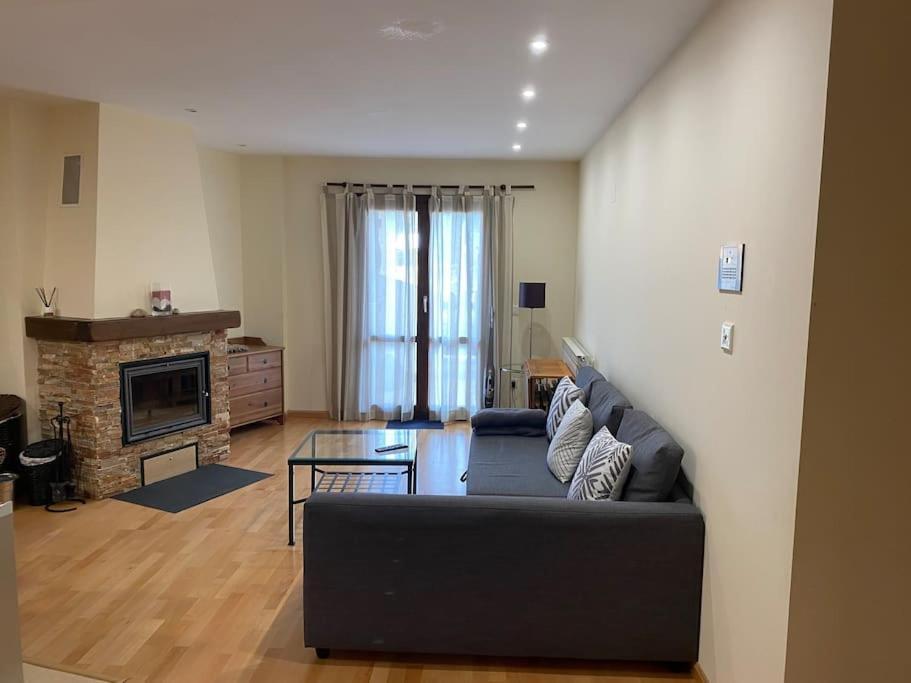Апартаменти Precioso Apartamento En Zona Residencial Пантікоса Екстер'єр фото